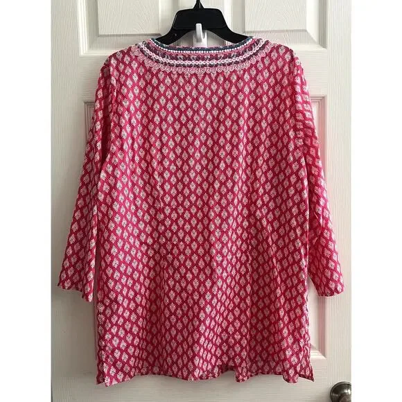 TALBOTS Women's Pink White Medallion Foulard Embroidered Tunic Top - Picture 4 of 9